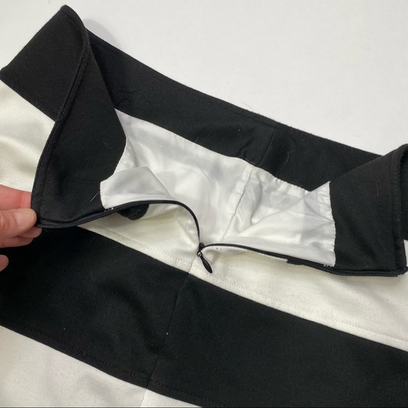 Sandro Jersey Mini Skirt Striped Colorblock Black & White Stretch 12 Large - Picture 3 of 9